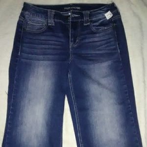 Womens Maurice Capri's